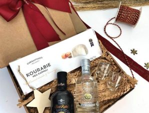 Tsikoudia, Rakomelo and Kourabie Christmas Corporate Gift Box