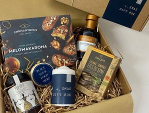 Christmas Delights of Greece Gift Box