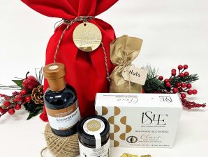 Santa’s Deli with Greek Honey – Christmas Gift