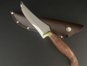 Hunter Cretan Knife Rosewood