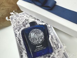 Majuni Greek Spirit Miniature in Custom Gift Box