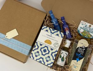 Greek Gift – Ouzo & Tsipouro