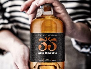 Aged Tsikoudia 35N by Cretan Distillery