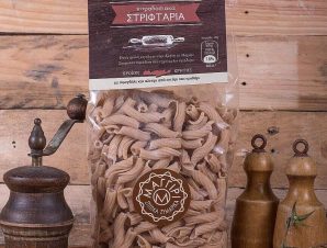 Traditional Cretan Pasta Striftaria