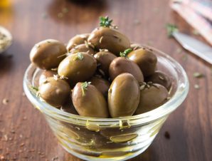 Green Olives with Herbs & Spices – Ellie