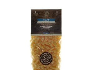 Fussili pasta with Cretan cheese anthotiro Maggiri